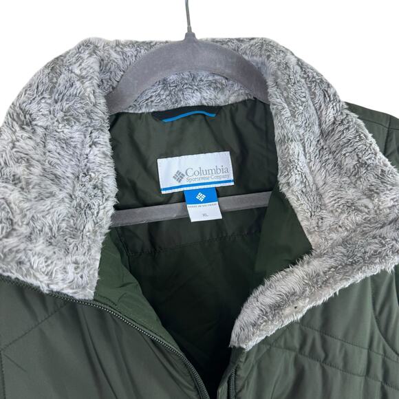 Columbia Green Full Zip Insulated Faux Fur Collar Puffer Vest Women's Size XL - Picture 5 of 7